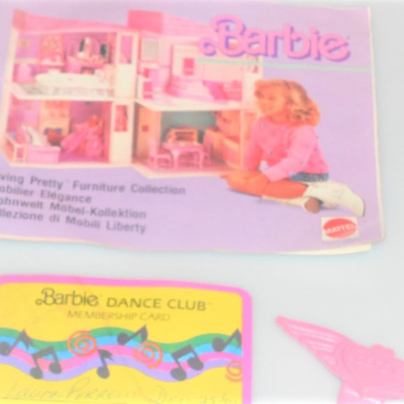 TYS1 -  Barbie SURF BOARD Barbie SHOES Barbie SKATE BOARD Brush Food Tray - Picture 9 of 9